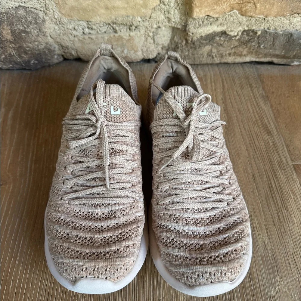 APL Techloom Women's Knit Sneakers - Nude Sz 8 price firm